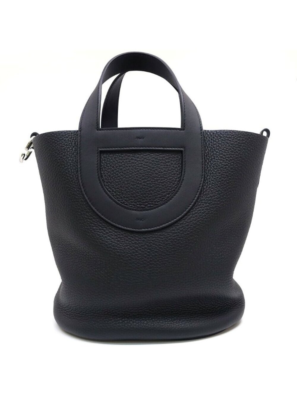 Hermes in the Loop 23 BK Taurillon Clemence Handbag Box Bag